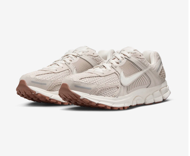 Nike Vomero 5 Light Orewood Brown